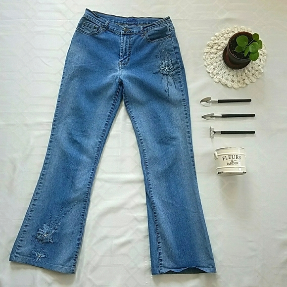 Bienbleu Denim - Vintage Style Flower Power Jeans